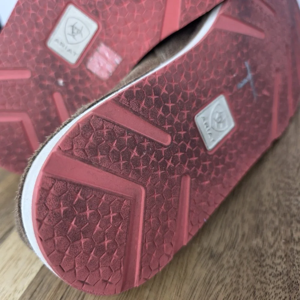 Ariat product stylish